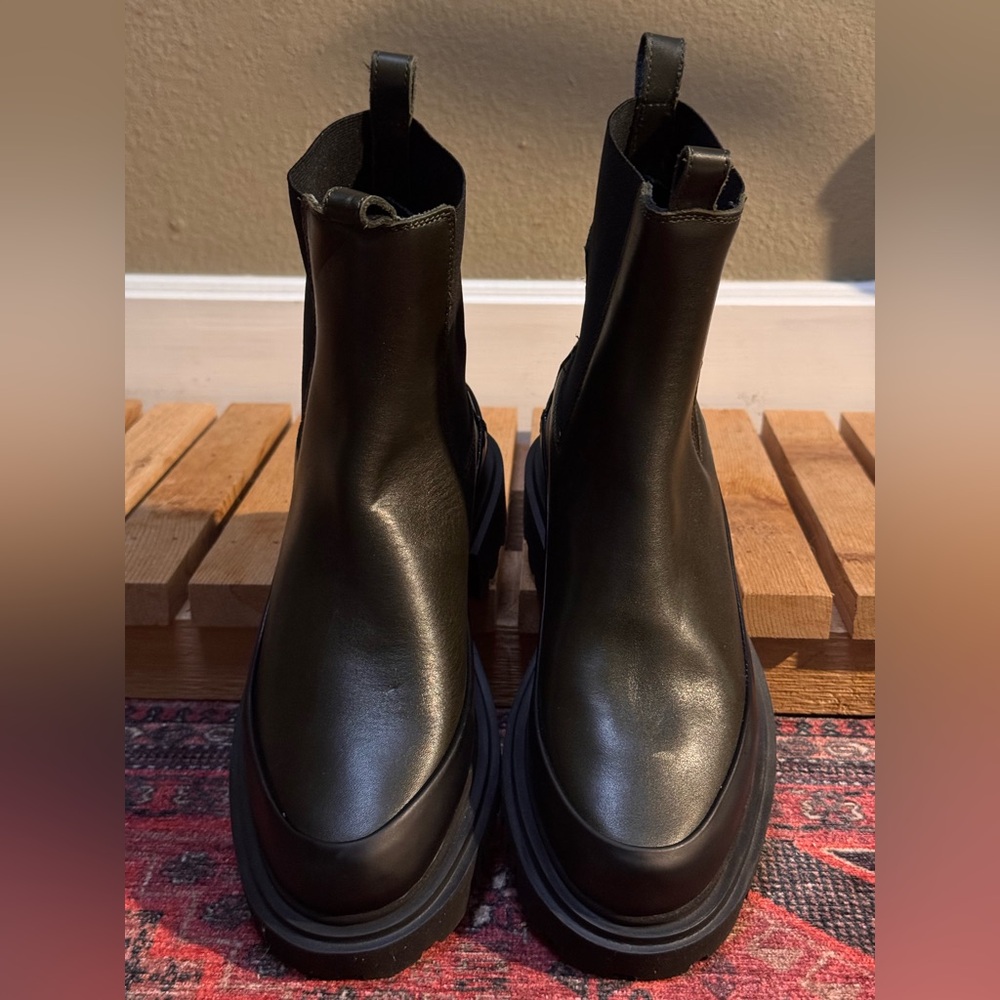 ALL SAINTS GREEN AND BLACK CHELSEA BOOT 7 37 - Picture 2 of 9